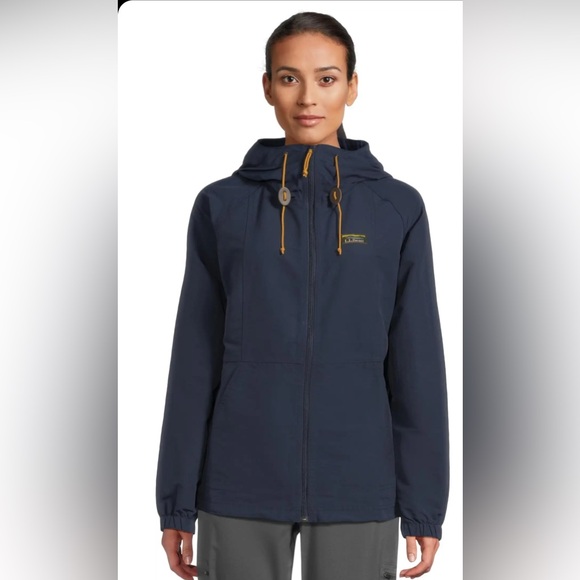 L.L. Bean Women’s Mountain Classic Full Zip Dark Blue Windbreaker L EUC Outdoors - Picture 1 of 10